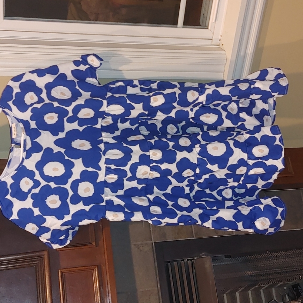 Baby doll style dress